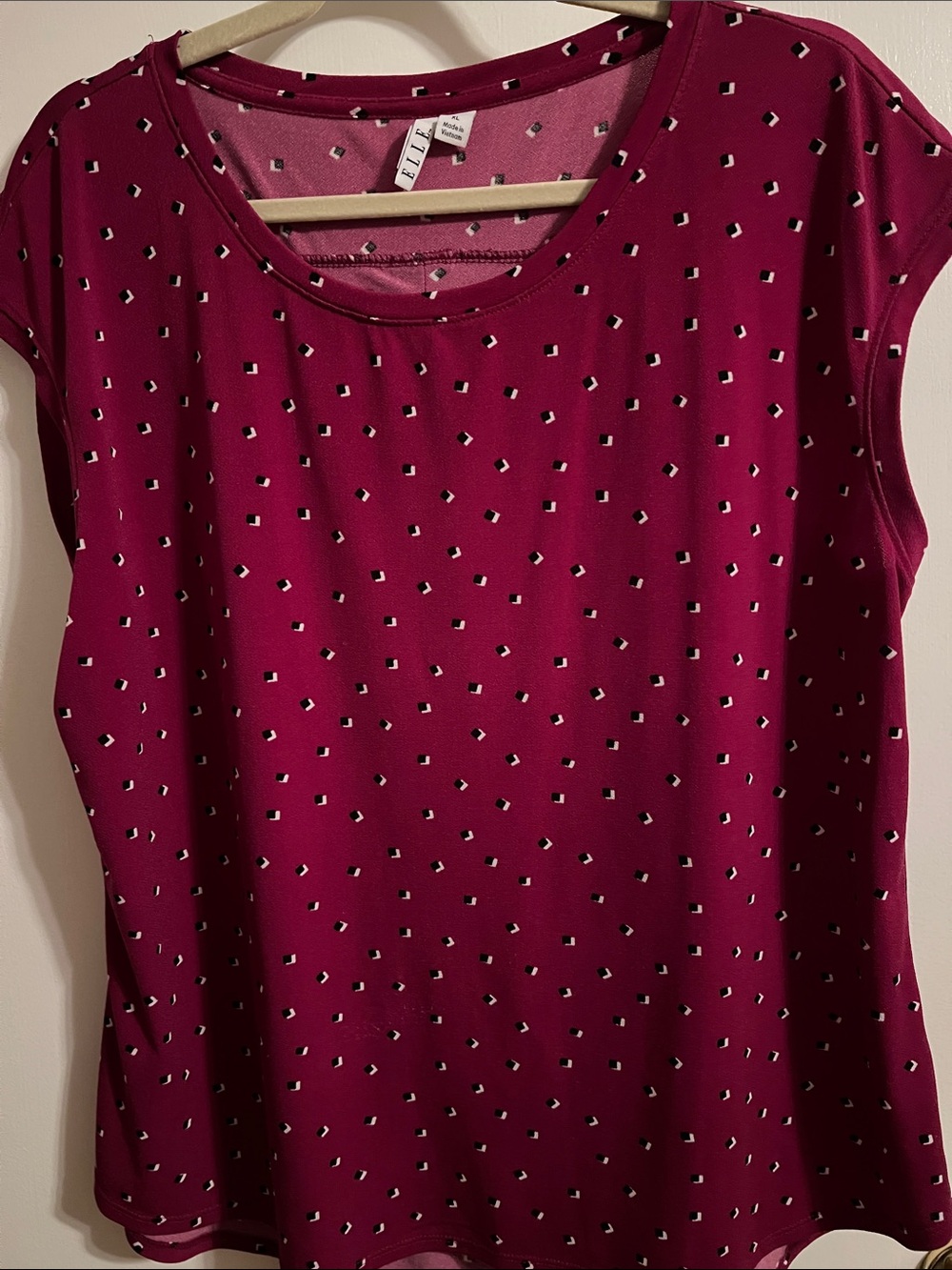 Elle Magenta Dot-Print Sleeveless Camisole